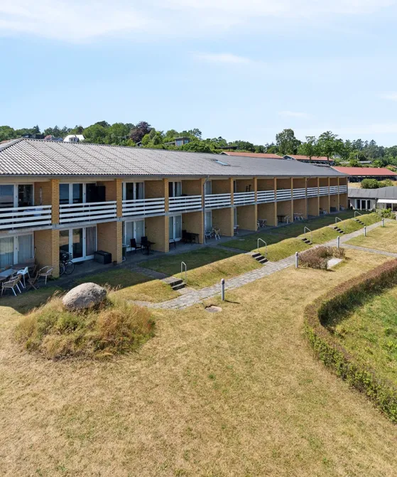 Søterrasserne facade mod vandet set fra en drone