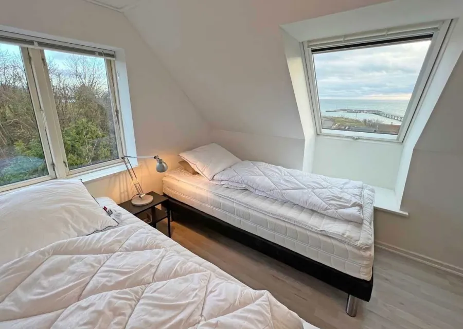 Arnager Seaview - Sommerhus for 6-8 personer