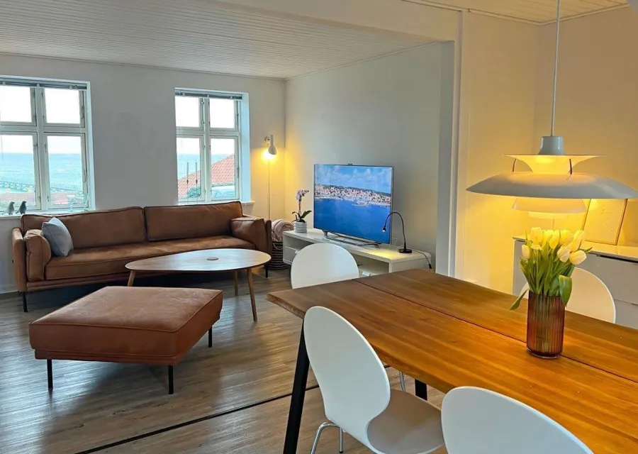 Arnager Seaview - Sommerhus for 6-8 personer
