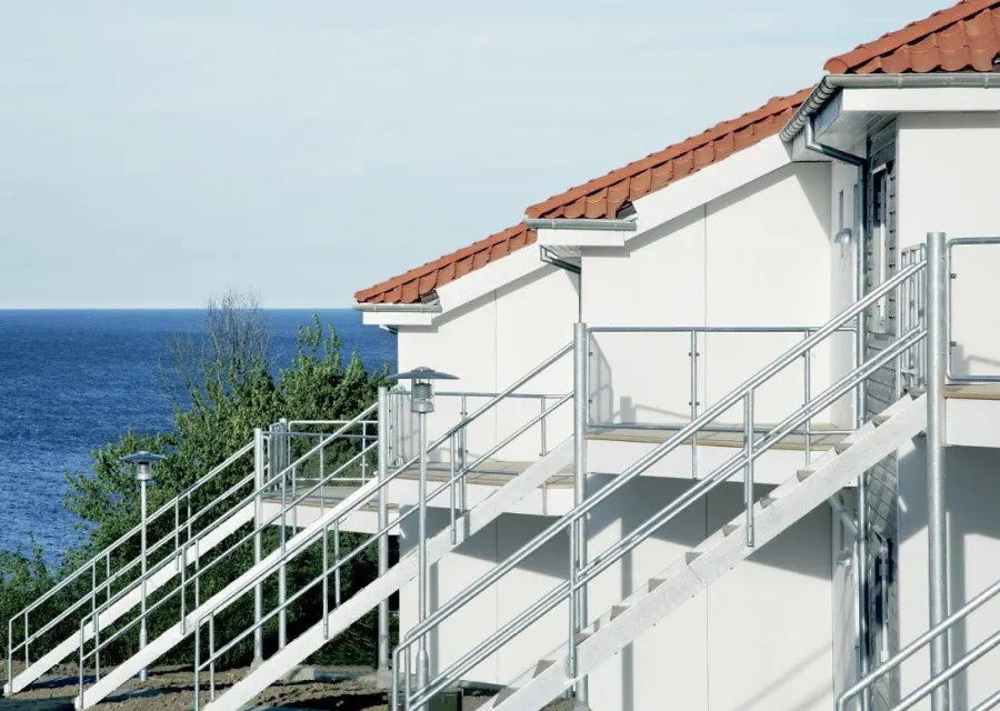 Holiday apartment 4-6 persons with sea view