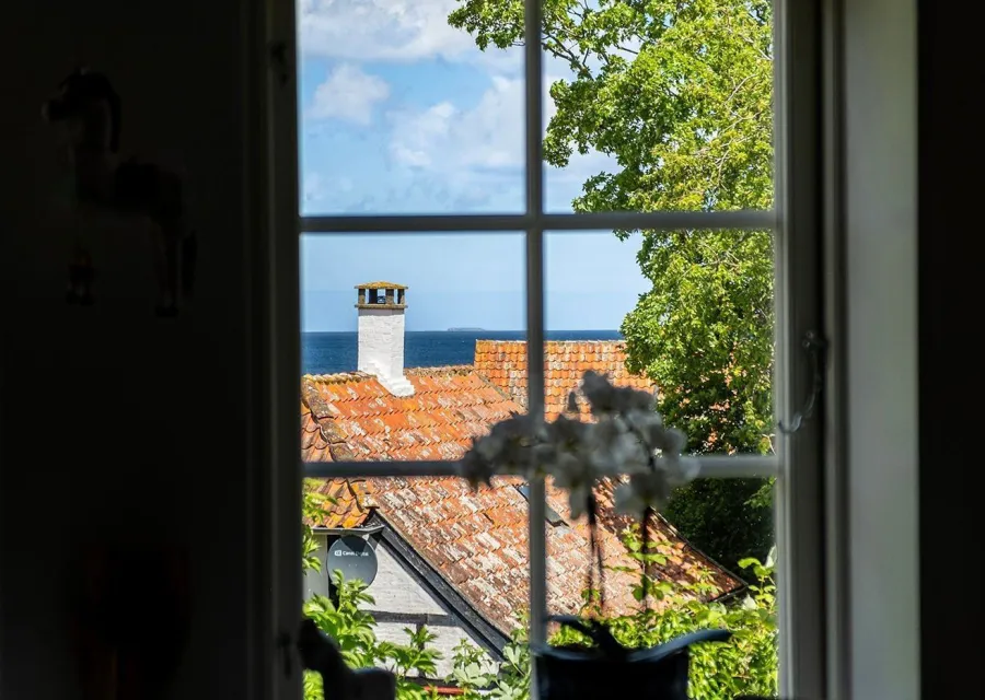 Helligkildehuset - Sommerhus for 6 personer med havudsigt