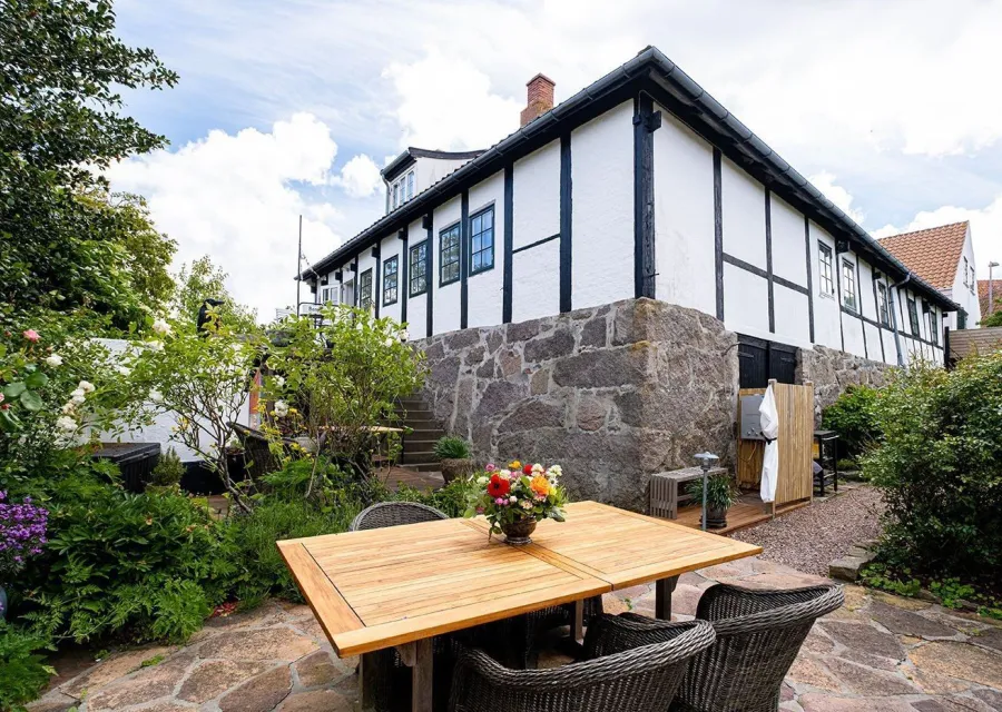 Helligkildehuset - Sommerhus for 6 personer med havudsigt