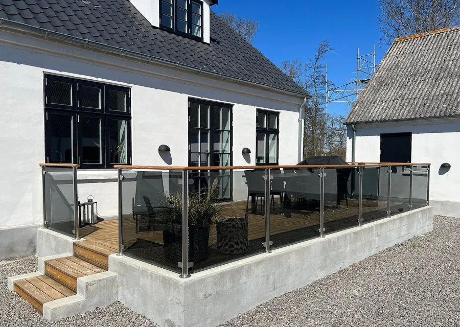 Ellehuset - Sommerhus for 10 personer