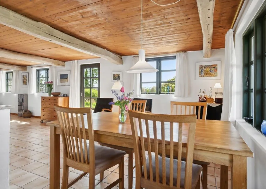 Stråhytten - Holiday home for 4 persons