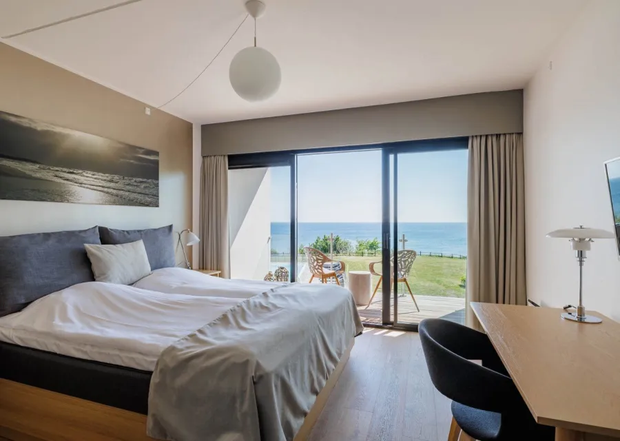 Royal suite with sea view 
