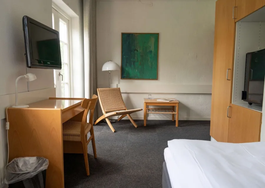 Single room with terrace