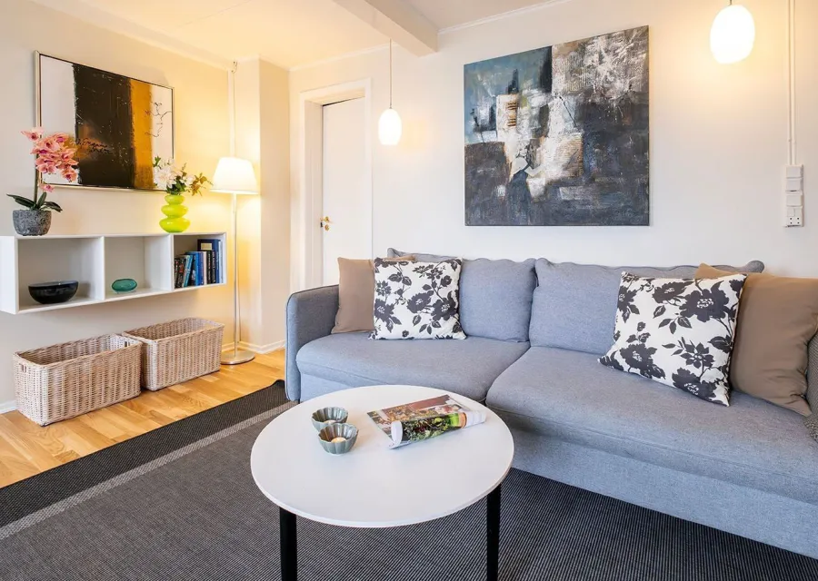 Holiday apartment (7) for 4-6 persons with sea view