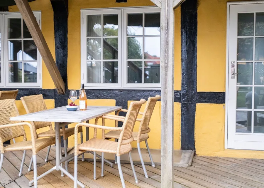 Holiday apartment (7) for 4-6 persons with sea view