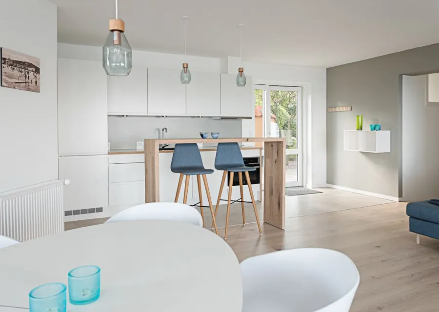 Ferienwohnung (1A) für 4-6 Personen mit Meerblick