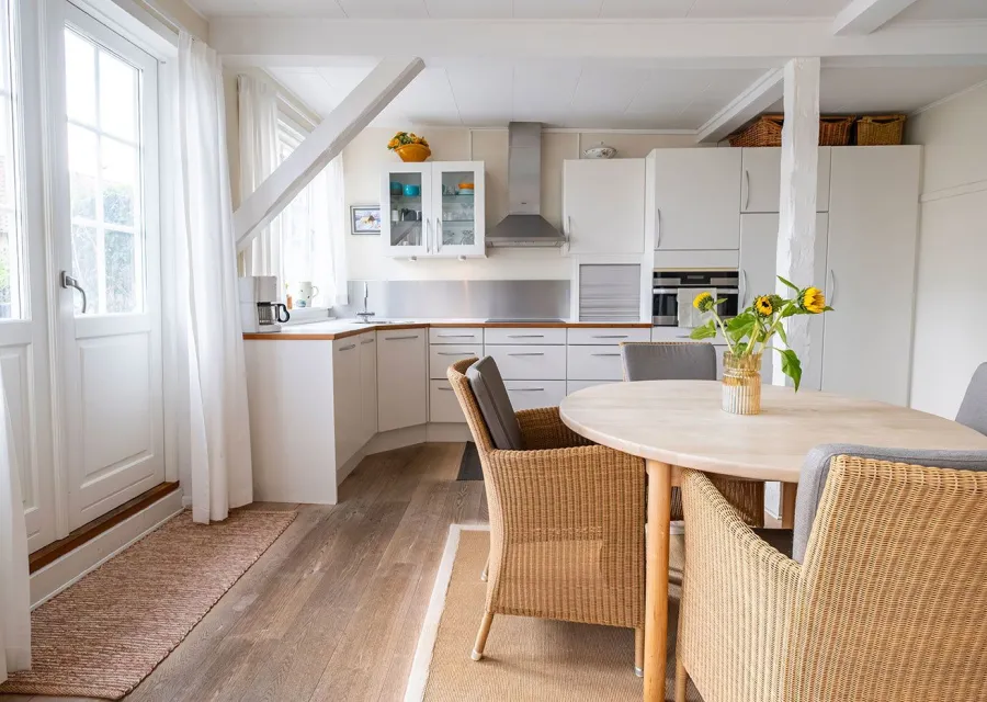 Holiday apartment (10) for 2-4 persons 