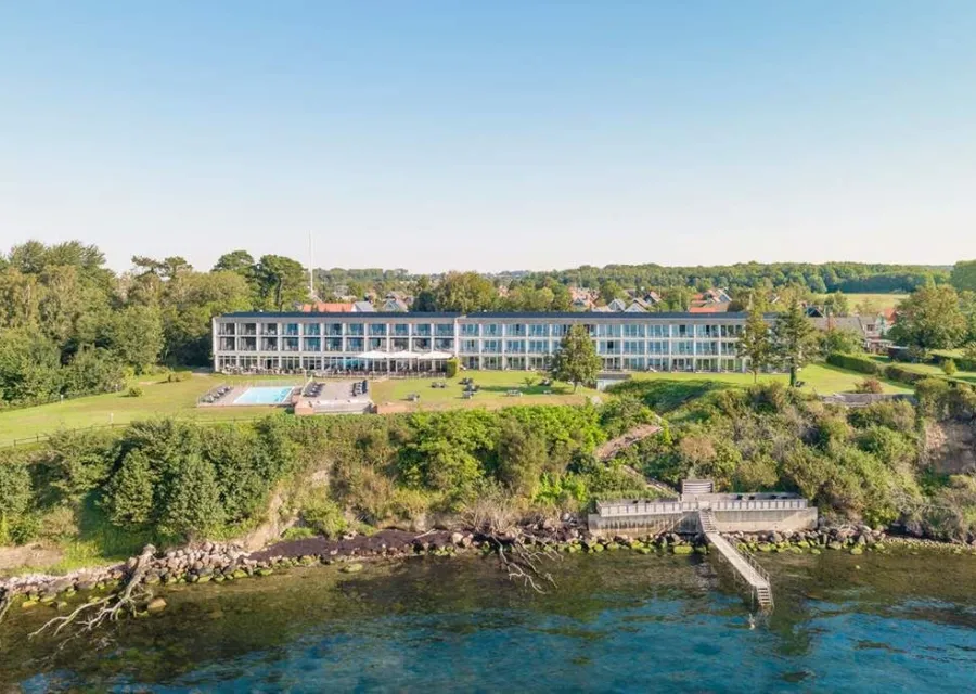 Ab Ystad - Gastronomie & Meerblick im Fredensborg Badehotel - 1-3 Nächte