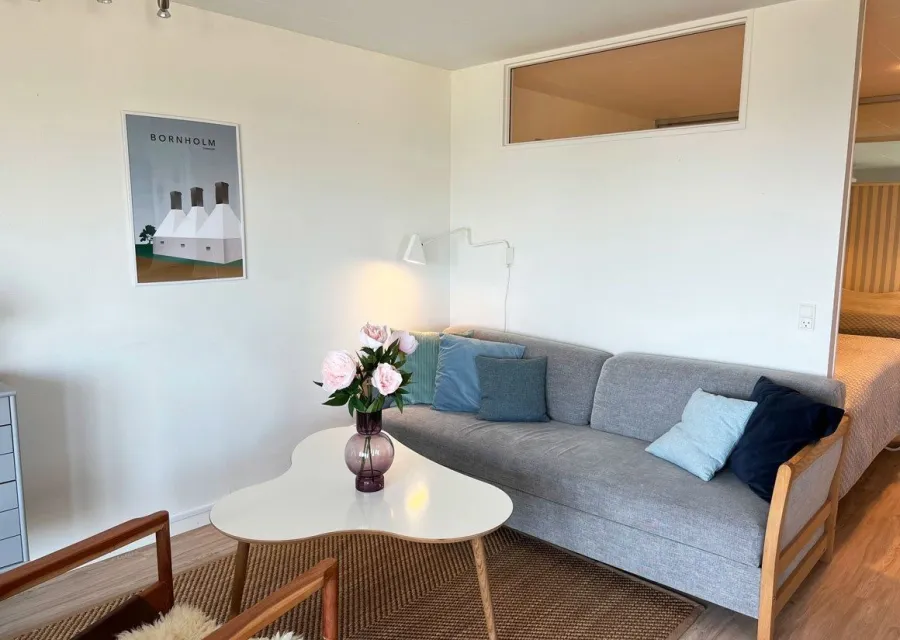 Semesterlägenhet (1) för 2-4 personer med havsutsikt