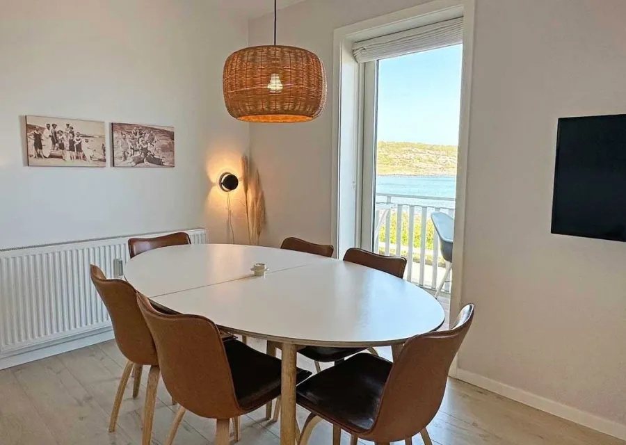 Ferienwohnung (1B) für 4-6 Personen mit Meerblick