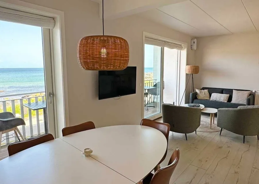 Ferienwohnung (1B) für 4-6 Personen mit Meerblick