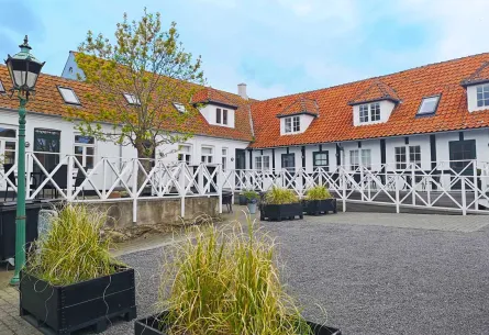 Munken set fra gårdspladsen