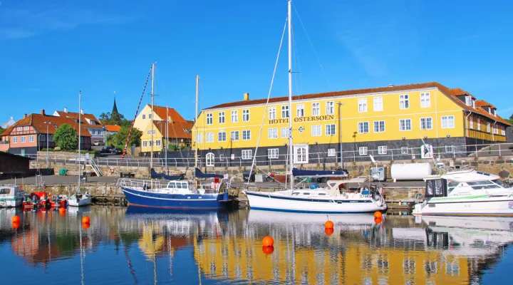 Østersøen set fra havnen i Svaneke - dejlig ferielejlighed på Solskinsøen