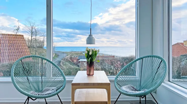 Arnager Seaview - Udestue med havudsigt