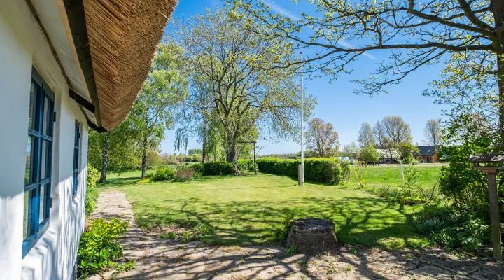 Hyggelig ferie i grønne og fredelige omgivelser i sommerhuset Gammelgård