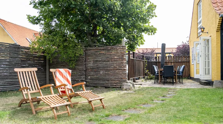 Skøn have med terrasse i Postgadehuset