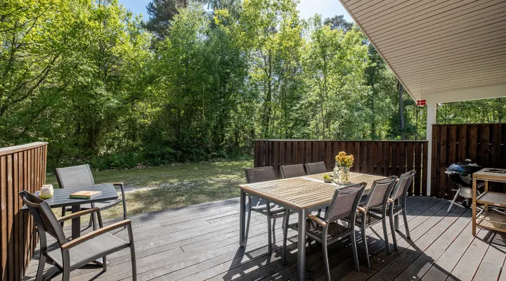 Lækker og solrig terrasse i Rubinhusene nr. 19
