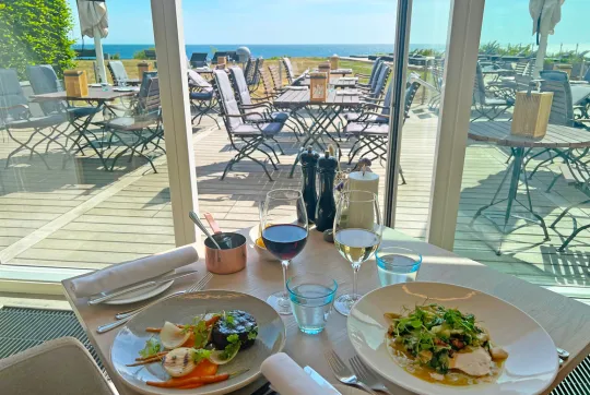 Havudsigten indefra Fredensborg Badehotels restaurant