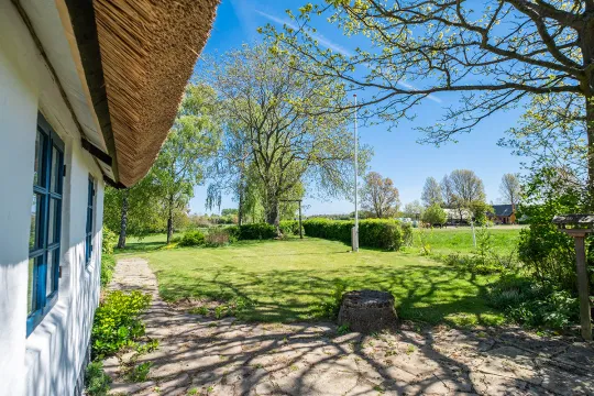 Hyggelig ferie i grønne og fredelige omgivelser i sommerhuset Gammelgård