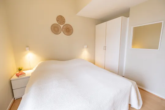 Ét af to soveværelser i Gudhjem Feriehuse