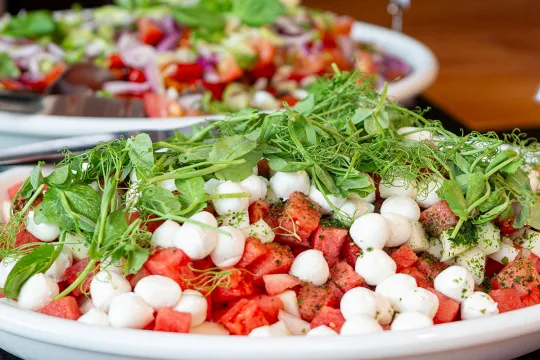 Salater i buffeten på Abildgaard All-Inclusive
