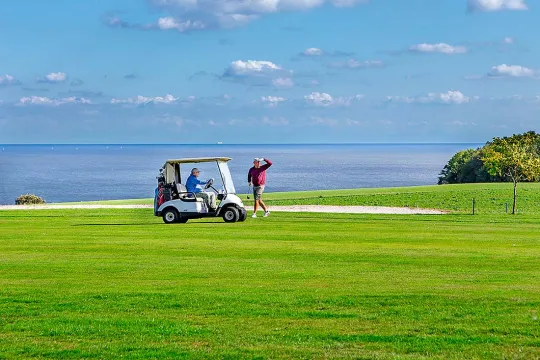 New Course golfbane hos Rø Golfbaner - Gudhjem Golfklub