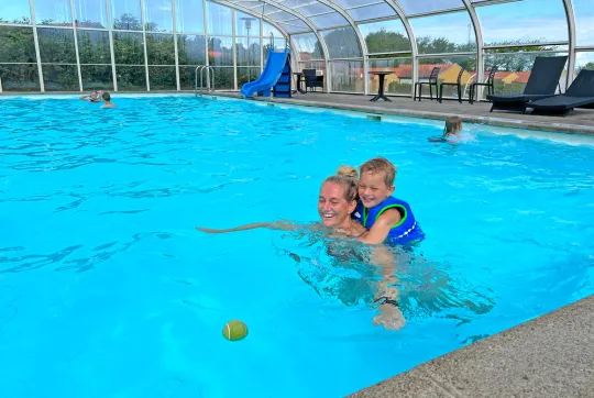 Storløkke Feriepark har en skøn overdækket swimmingpool